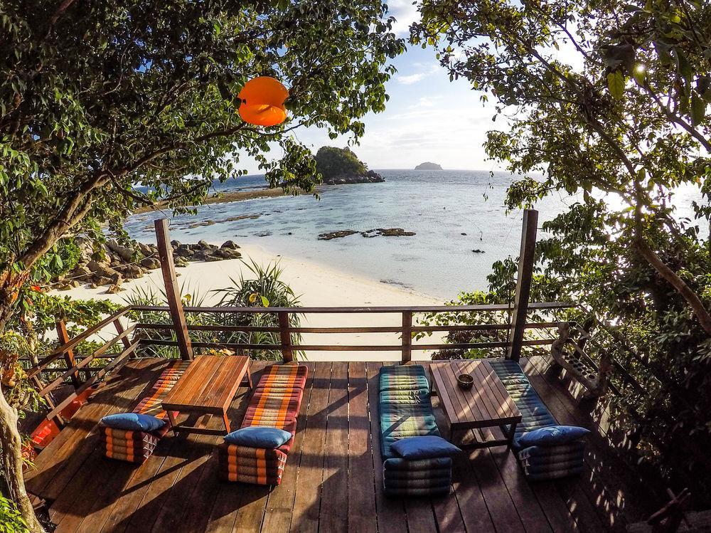 Serendipity Beach Resort Koh Lipe Bagian luar foto