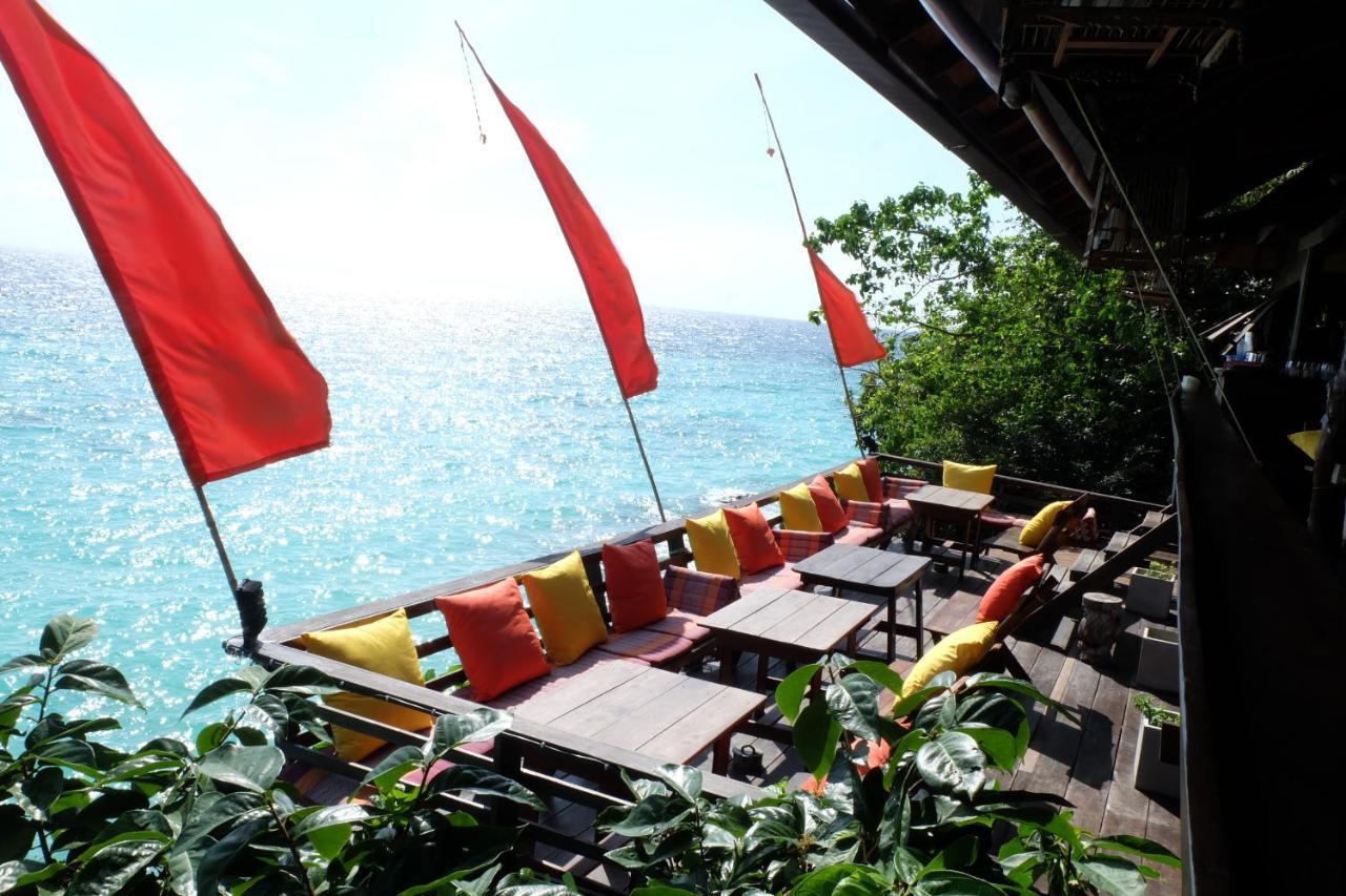 Serendipity Beach Resort Koh Lipe Bagian luar foto